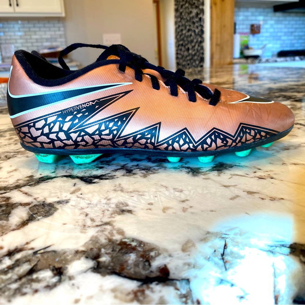 Nike soccer cleats size 5.5Y Rose Gold Copper worn one season great condition